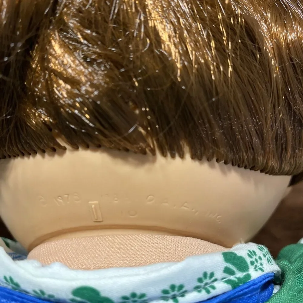 Cabbage Patch Doll 1986 Toothy Grin Girl Scout Corn Silk Hair Dimples Brown Eyes